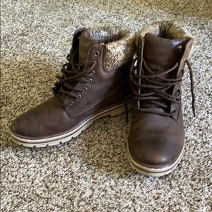 Cliff’s by white mountain boots